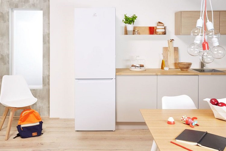 INDESIT DS 4200 W