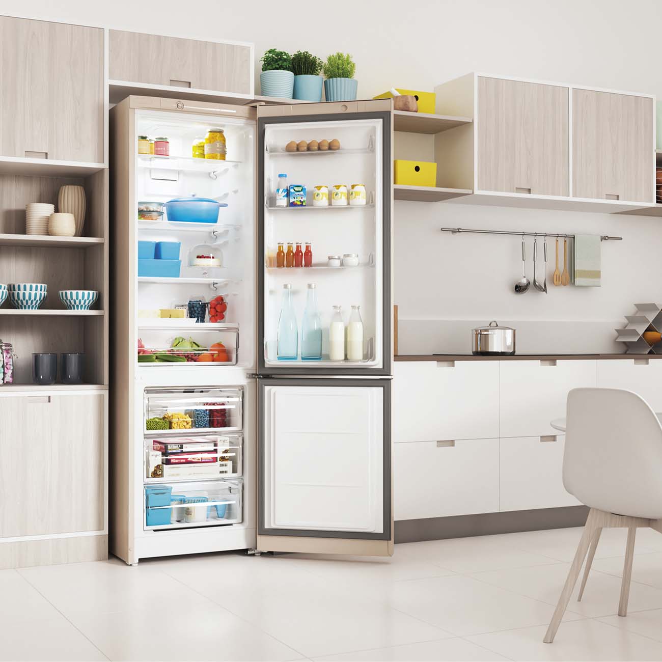 INDESIT ITS 4200 E