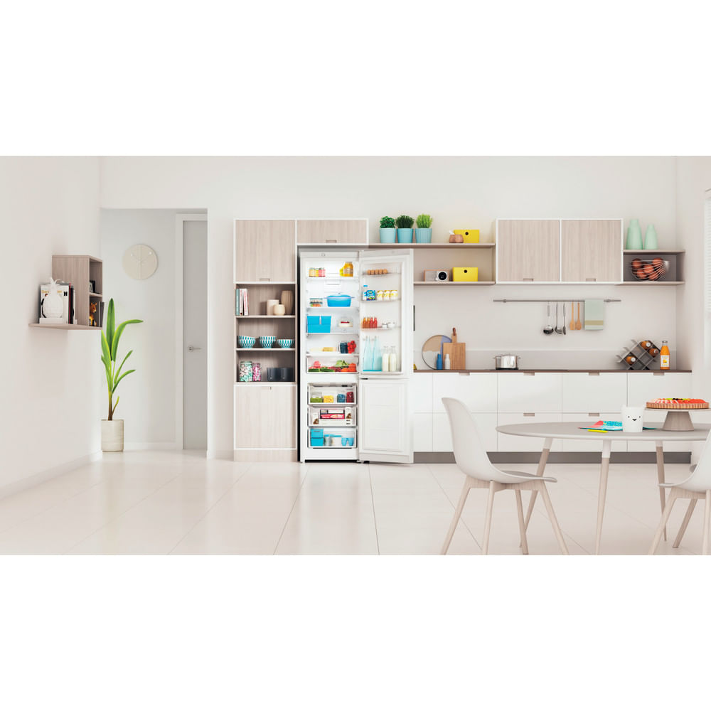 INDESIT ITS 4200 W